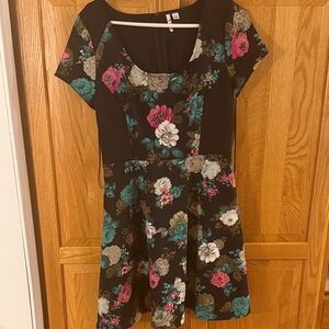 Elle Black Dress with Floral Pattern